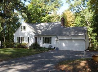 9 Reservation Rd, Easthampton, MA 01027