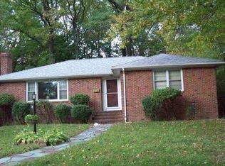 236 W 7th Ave, Roselle, NJ 07203