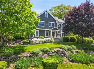 7 Caren Ct, Mount Kisco, NY 10549