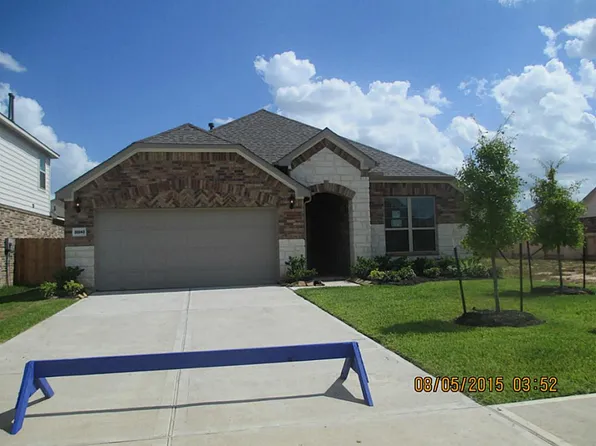 30243 Creekside Dr, Brookshire, TX 77423