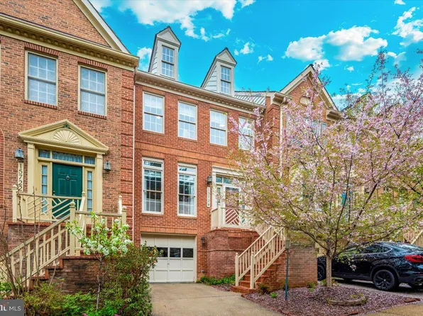 15724 Cherry Blossom Ln, North Potomac, MD 20878