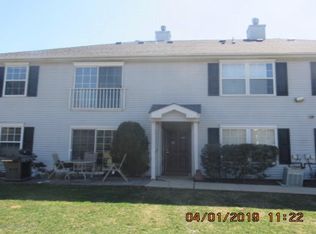 771 Banyan Ct, Morganville, NJ 07751