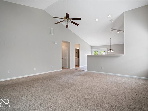 5th image of 58 Fillmore Way