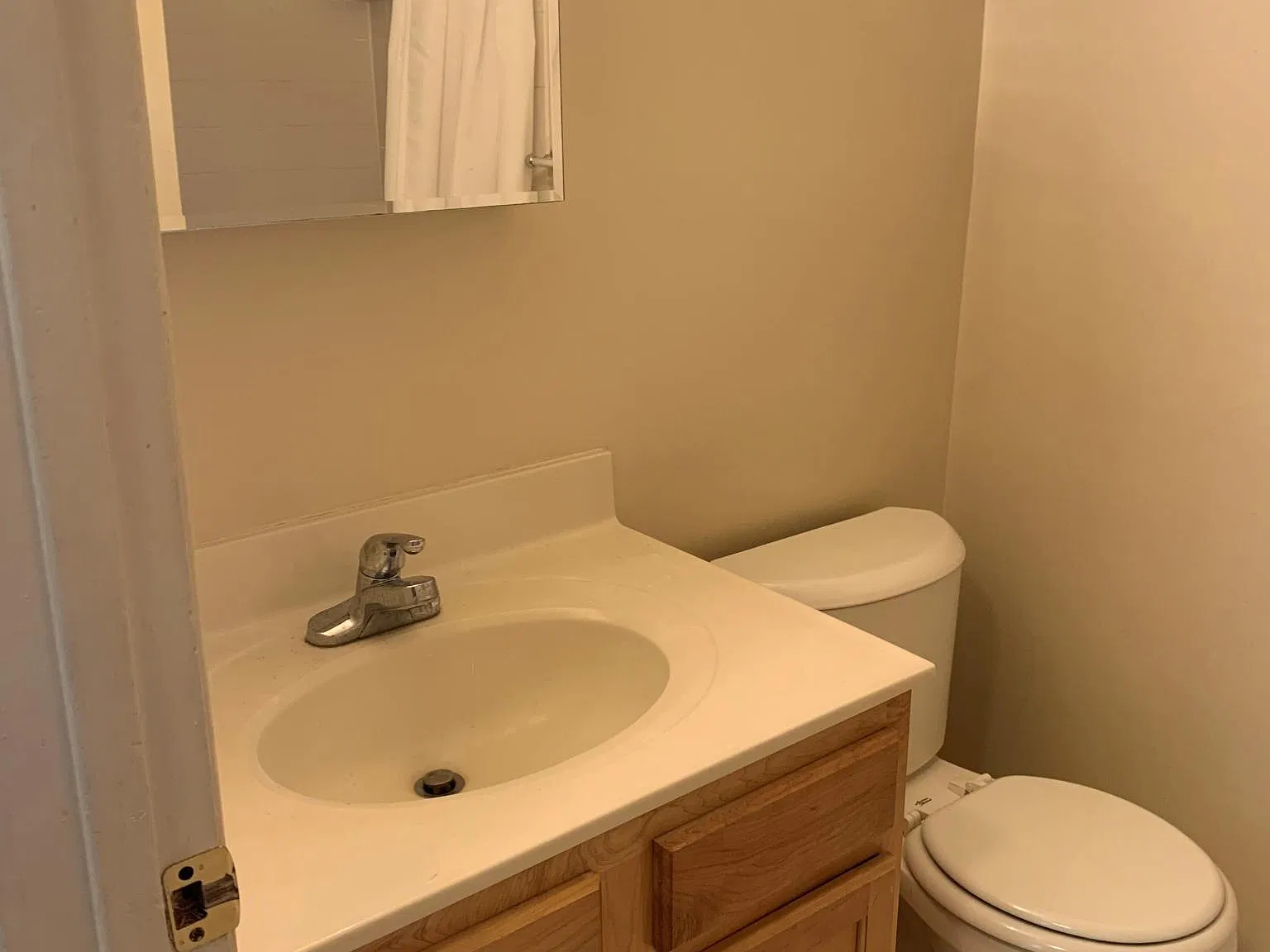 1 bed, 750 sqft, $2,495 — Photo 4
