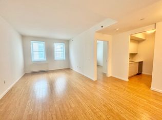 242 W 61st St APT 5D, New York, NY 10023