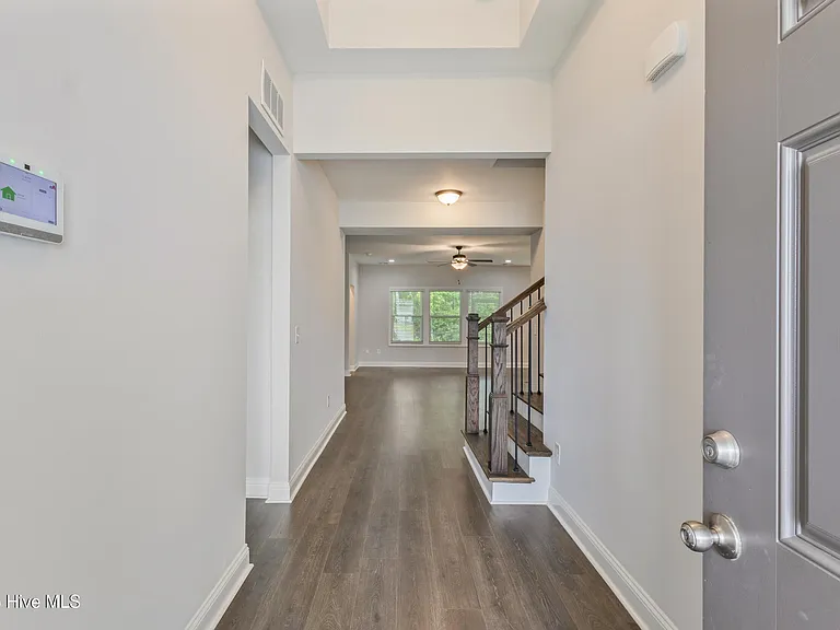 570 Tullimore Ln NW — Photo 5
