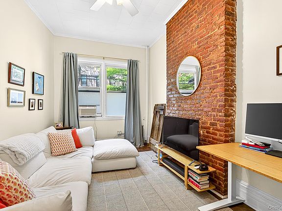 3rd image of 34 Sutton Street