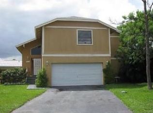 3690 NW 73rd Way, Coral Springs, FL 33065
