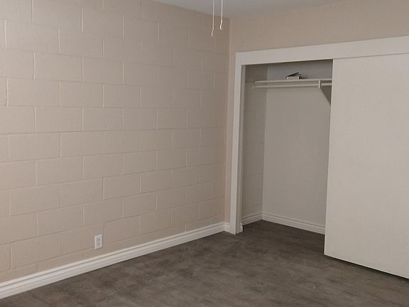 5th image of 2924 Marlin Ave