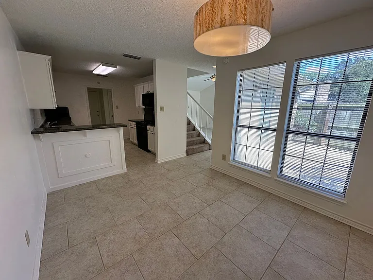 5885 Creek Side Cir — Photo 13