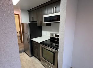 9221 Greenwood Ave N APT 2, Seattle, WA 98103