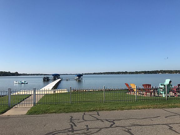 Private pier and hang out