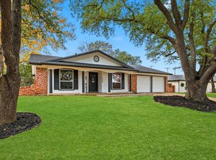 1429 Foothill Dr, Hurst, TX 76053