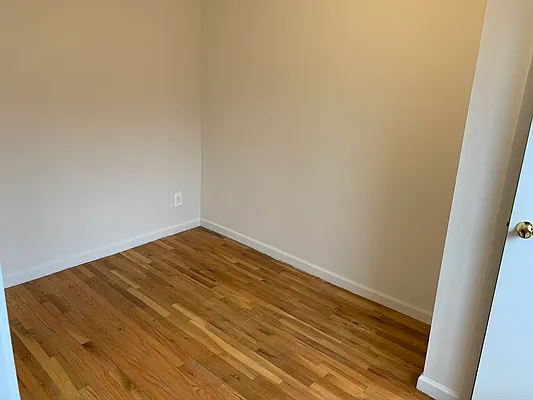 Rented by MNS | media 28