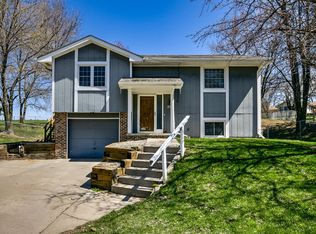 208 Laurie Cir, Neola, IA 51559