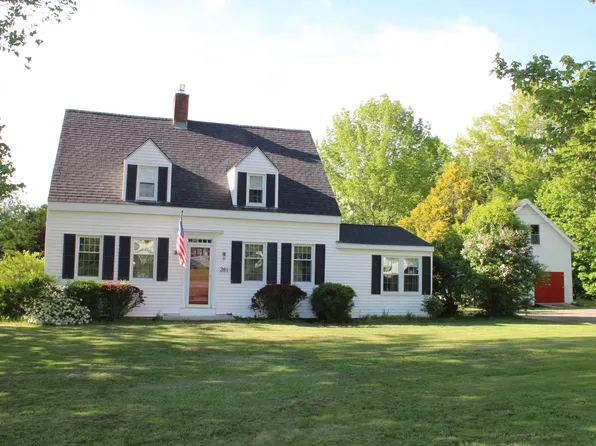381 Highland Avenue, Gardiner, ME 04345