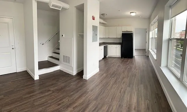 Apartment 225 - The Linden's two-story townhouse with city and Back Cove views!