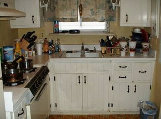 30 Gilpin Rd, Upper Darby, PA 19082