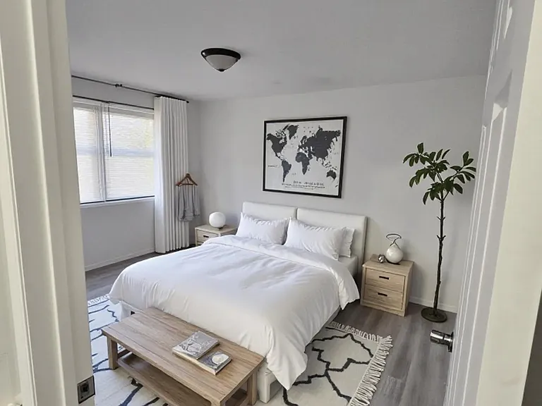 773 Linden Ave #1 — Photo 2