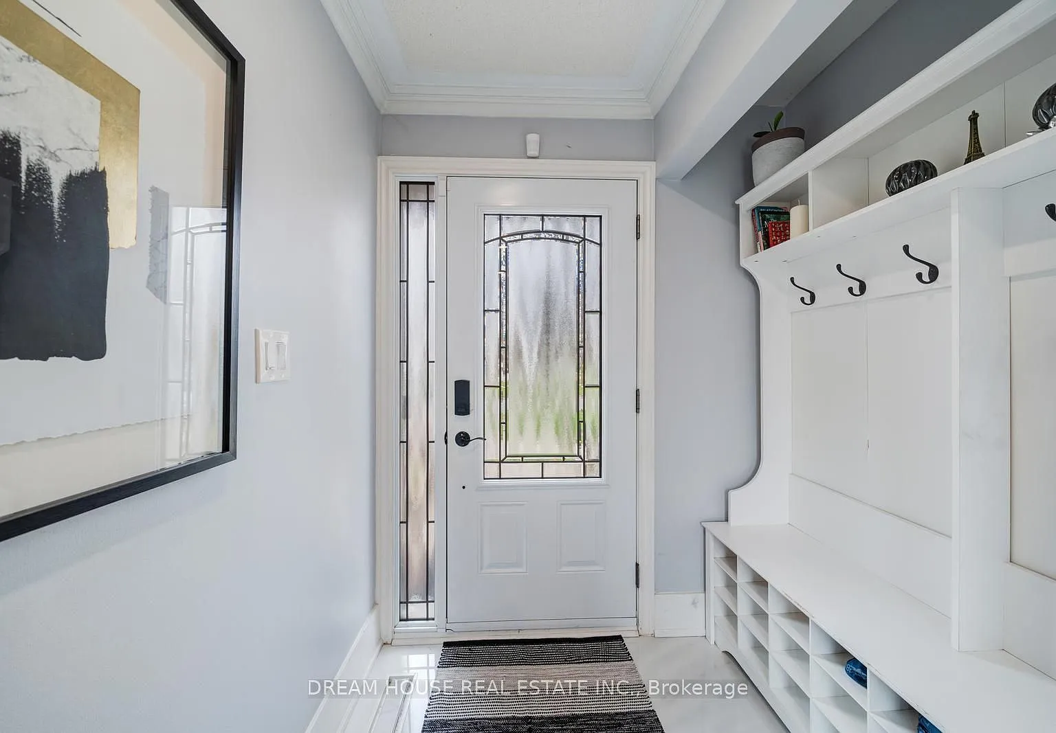 4 bed, $4,000 — Photo 4