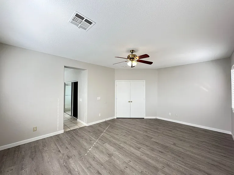 10191 Splendor Ridge Ave — Photo 26