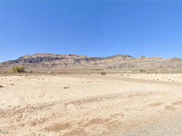 2121 W Duo Pl, Pahrump, NV 89060