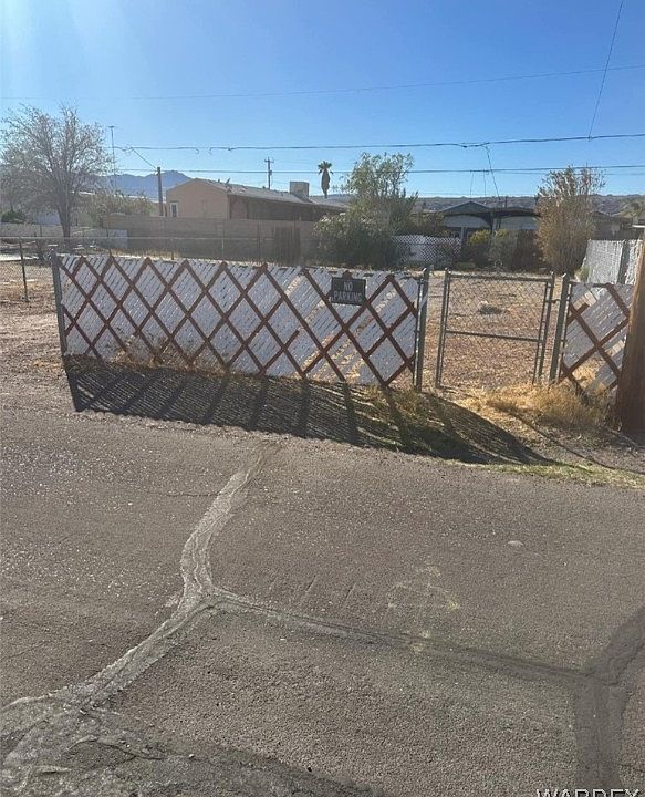 1st image of 1817 Diamond Drive