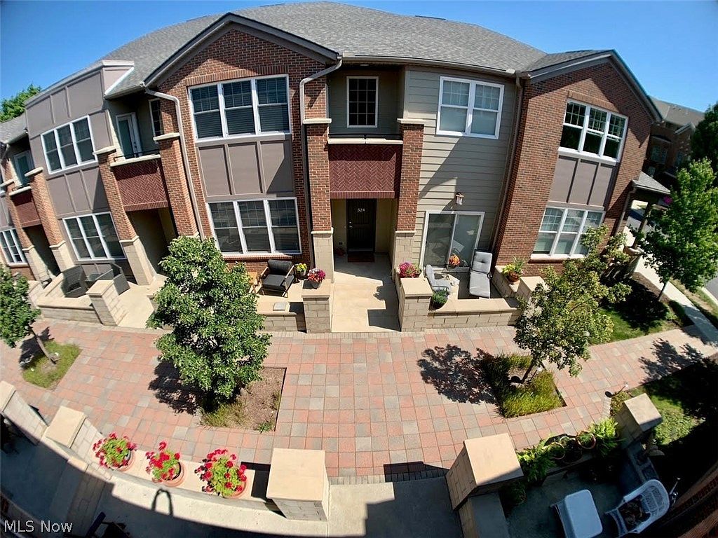 532 Beachcliff Row Dr, Rocky River, OH 44116 Zillow