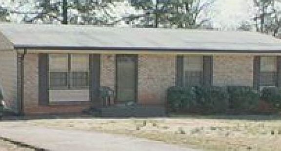 2nd image of 642 Dundeen Dr