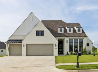 1505 Cedarwood Dr, Claremore, OK 74017