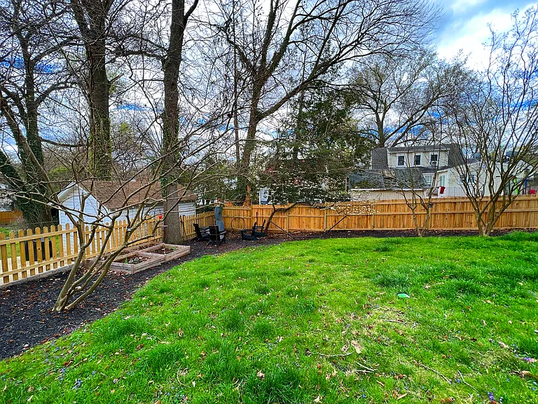 6001 39th Pl — Photo 37