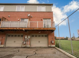 15 Florist Ln, Toronto, ON M1E 0A4