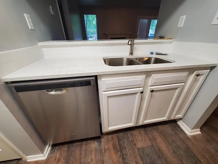 103 Tuxworth Cir — Photo 12