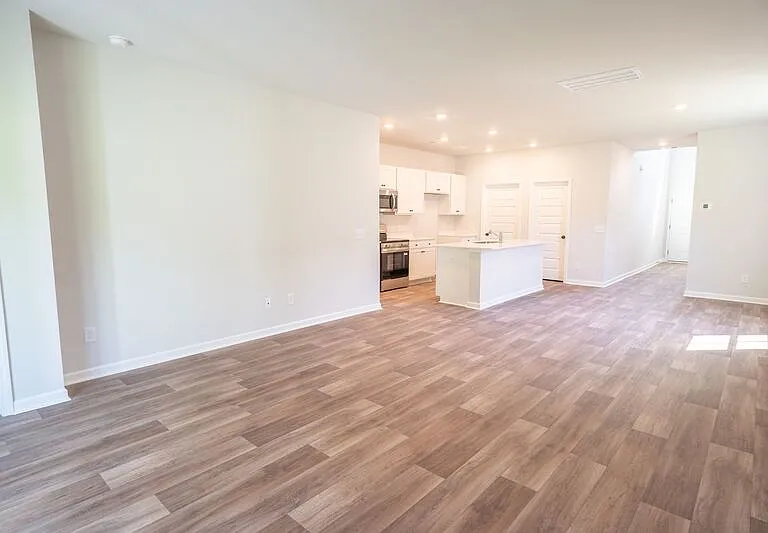 142 Geranium Way — Photo 15