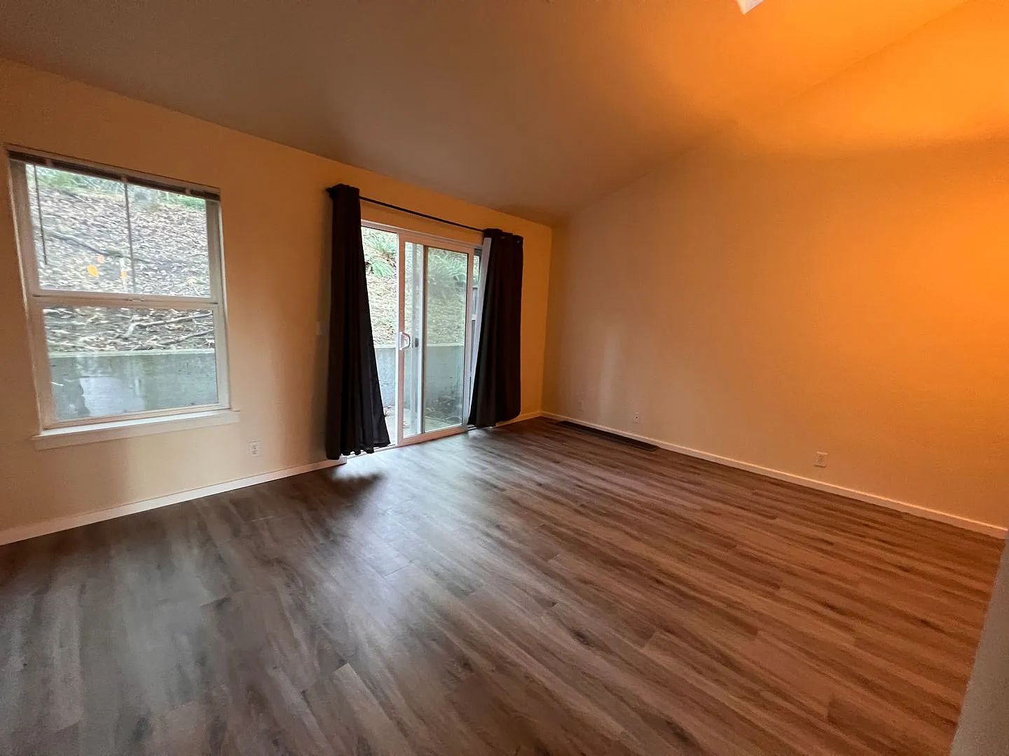 South Eugene Studio — Photo 4