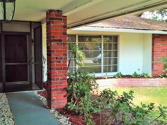 5th image of 3036 Oak Forest Dr N