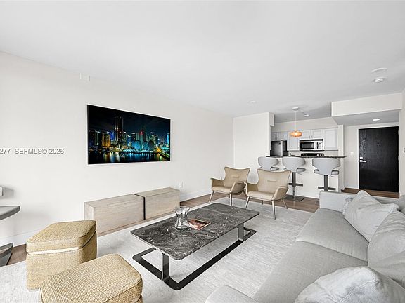 2nd image of 90 Alton Rd APT 1908