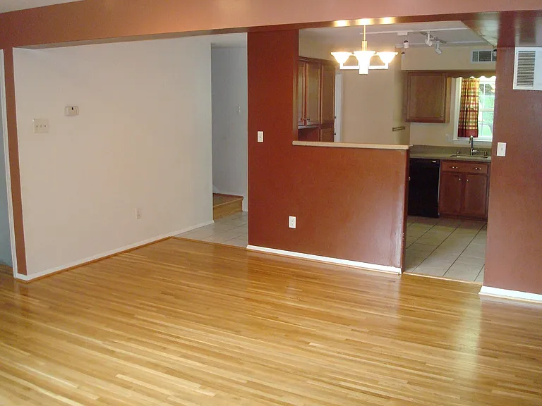 6525 Orono Ct — Photo 8