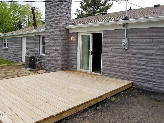 4th image of 1551 W 79th St