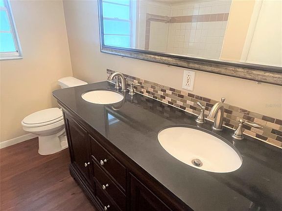 5th image of 6809 Mathers Ln APT A