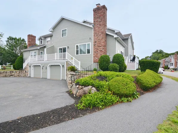 9 Carnation Cir #A, Reading, MA 01867