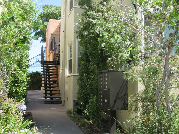 1013 Berrellesa St #1013, Martinez, CA 94553