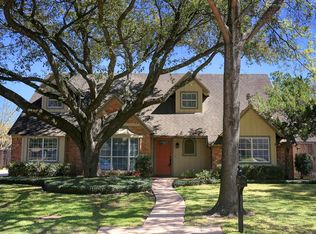 2734 Kenross St, Houston, TX 77043