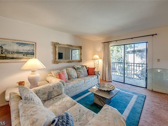 4th image of 1211 Barrett Rd APT 1108