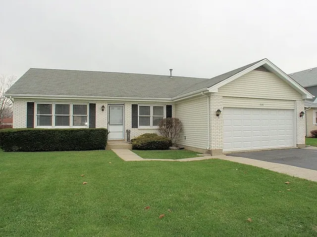 148 N Addison Rd photo 1