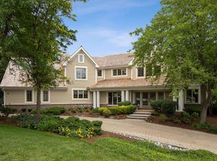 22 Natoma Dr, Oak Brook, IL 60523