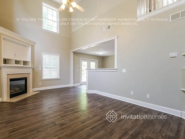 121 Nacoochee Way — Photo 6