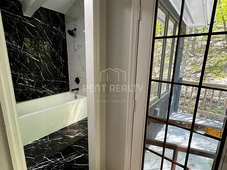 34 Cromwell Rd — Photo 16