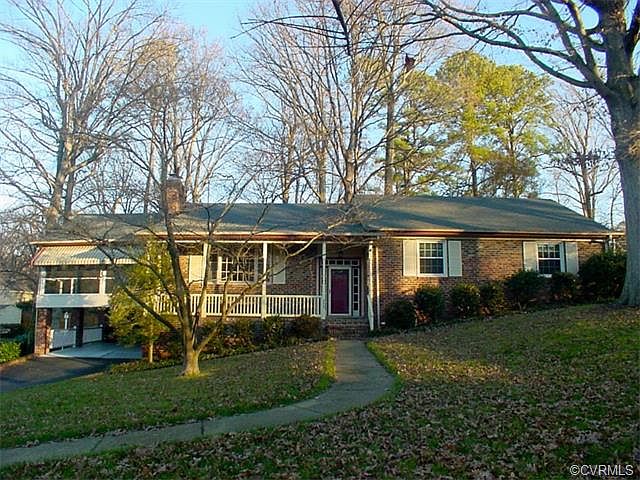 1st image of 3121 Darnley Dr