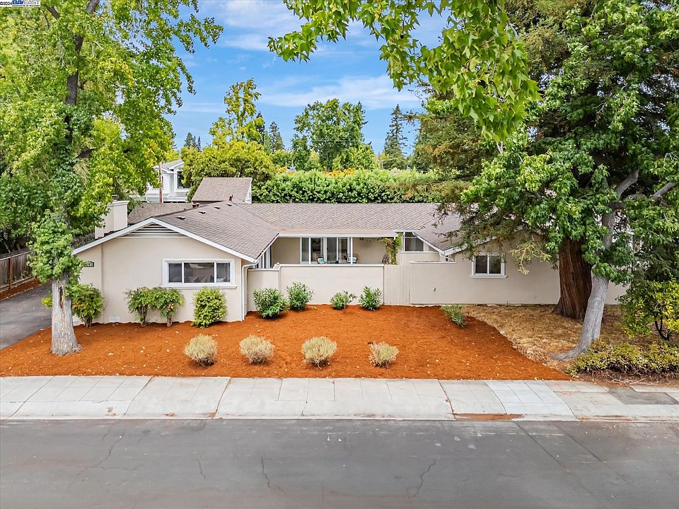 1st image of 1471 Arcadia Pl